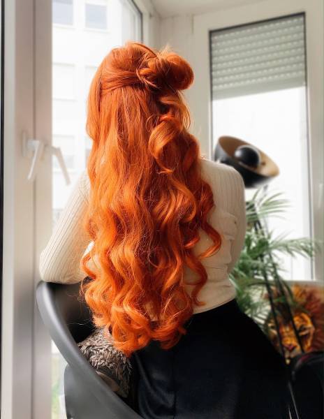 Phanerappp,complément alimentaire pour cheveux chez un coiffeur partenaire